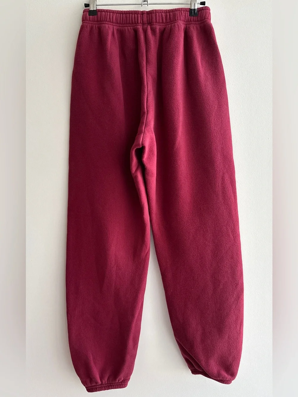 Offline by aerie Joggers, Deep Ruby, Cozy Comfy Pants, Size Small - Picture 11 of 14